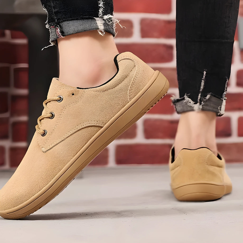 Spring suede large size casual flat shoes for men black with rubber sole and stitching