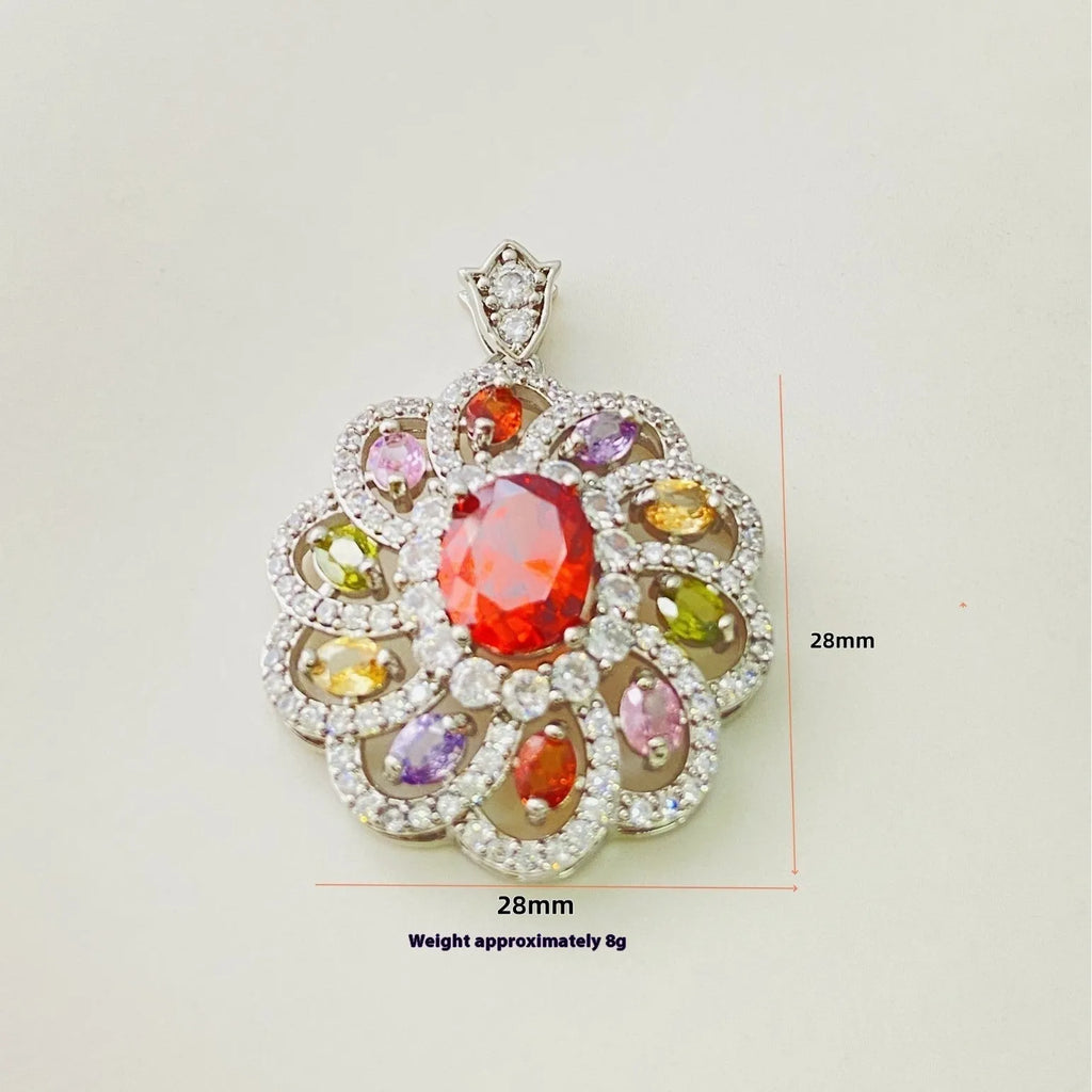 Women's floral-shaped zircon pendant necklace in gold, champagne gold, or platinum colour finish