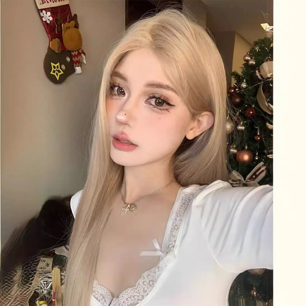 Long straight milk tea blonde women's wig made from high-temperature fibre with included hairnet