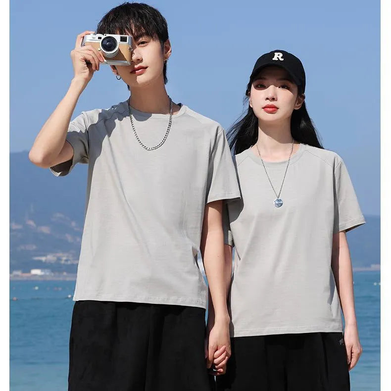 Men's solid colour pure cotton short-sleeve T-shirt on a hanger