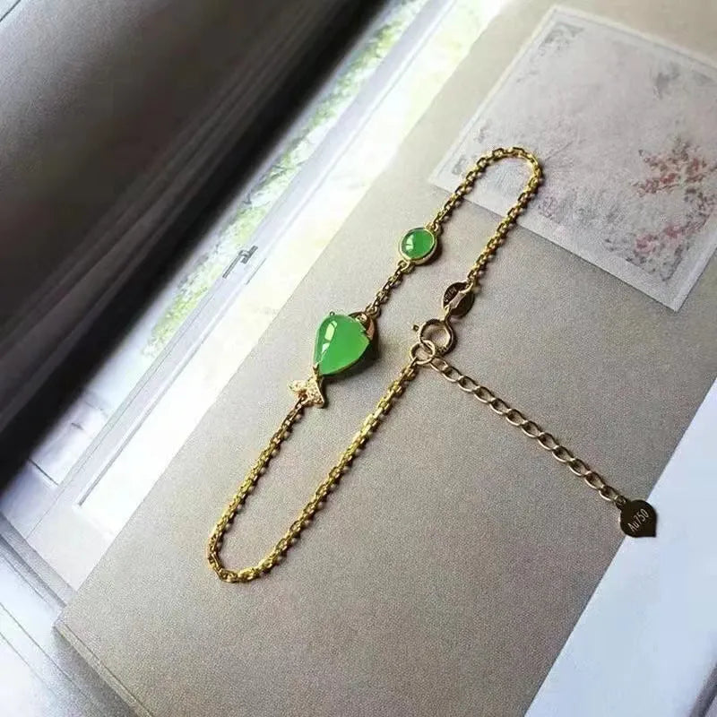 Gold electroplated copper bracelet with retro styling for unisex wear