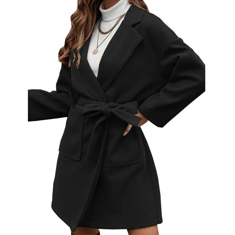 Minimalist long sleeve lapel button coat with split belt in thick polyester fabric
