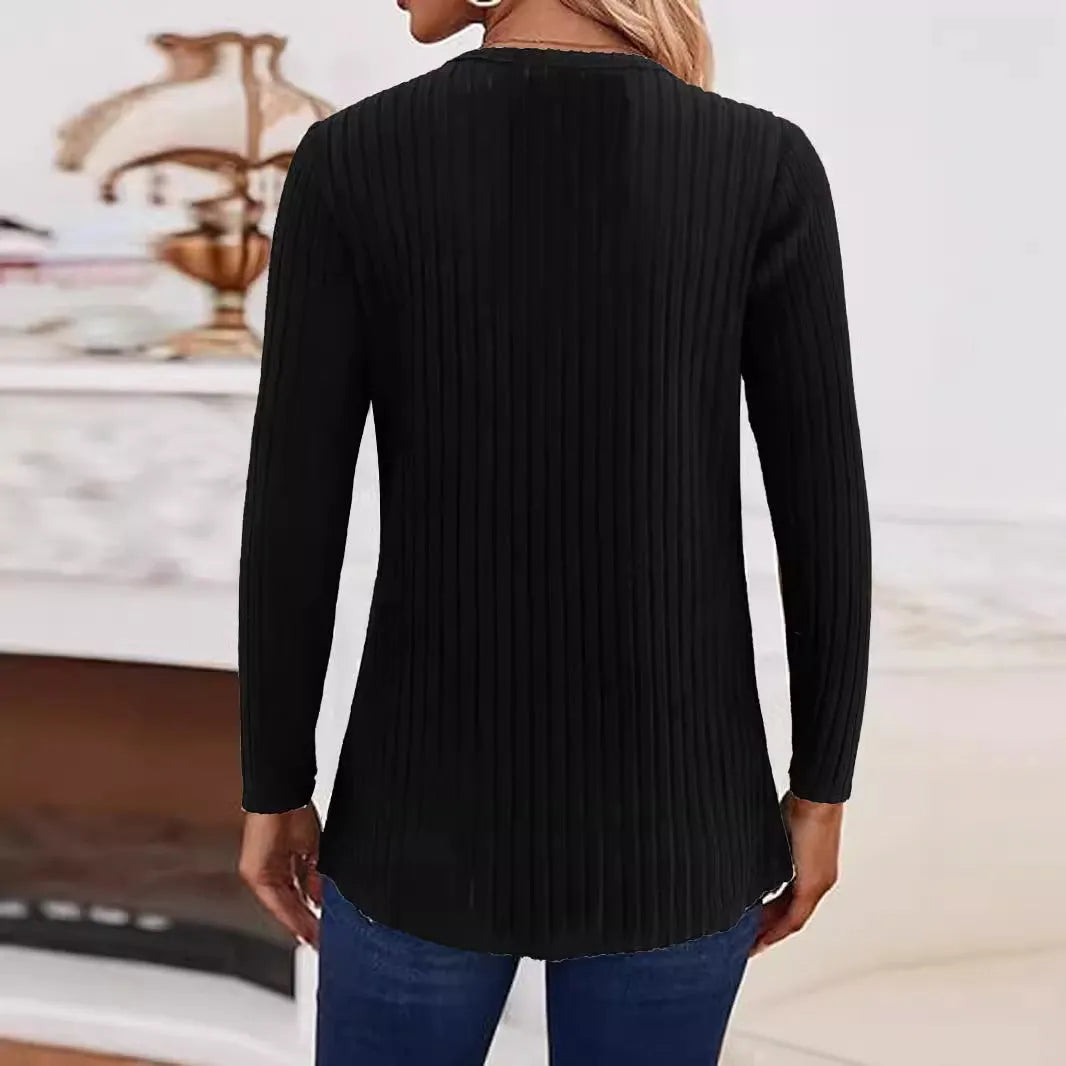 Solid colour knitted button sweater in black or grey green with regular sleeves