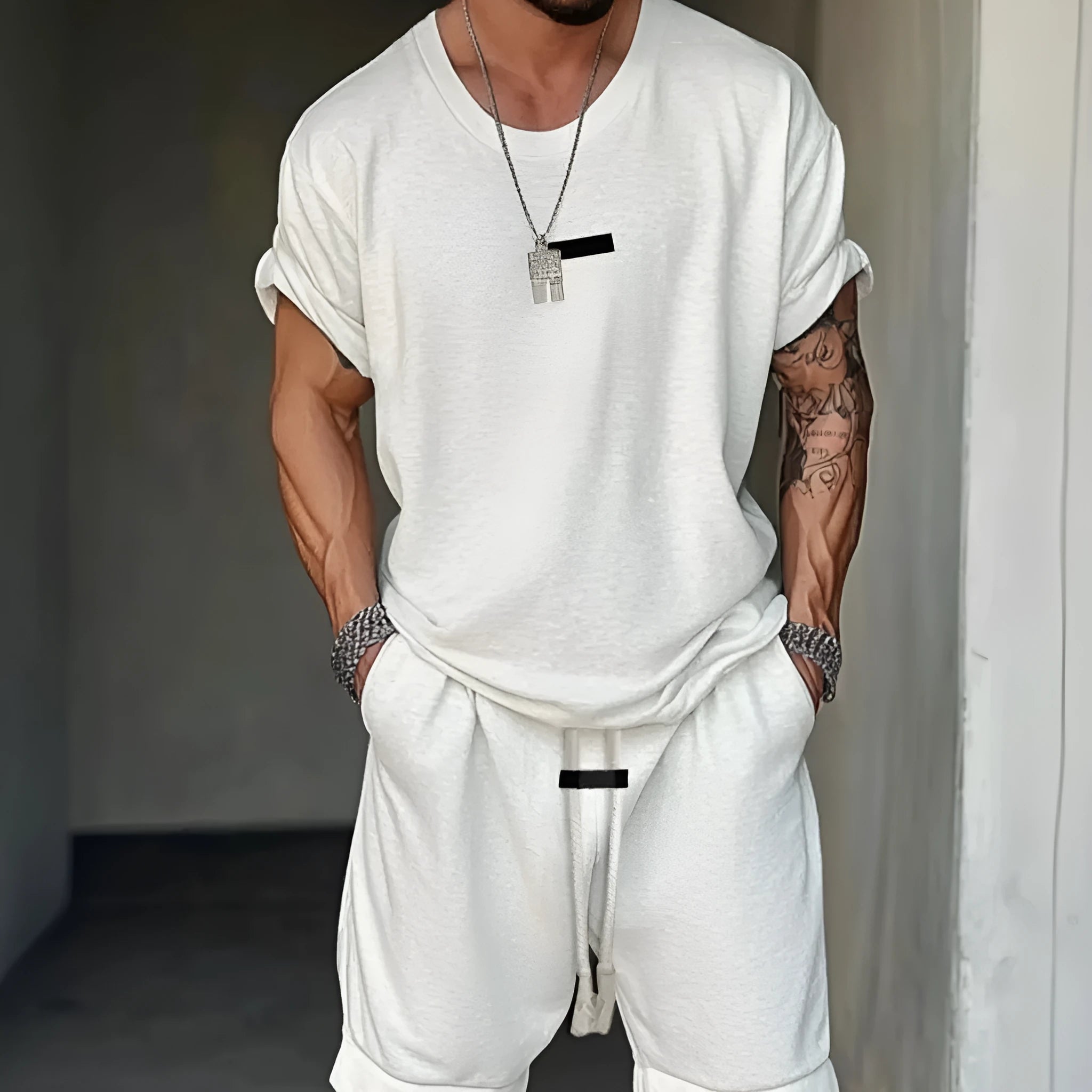 Men's short sleeve T-shirt and matching shorts set in mesh polyester with letter printing
