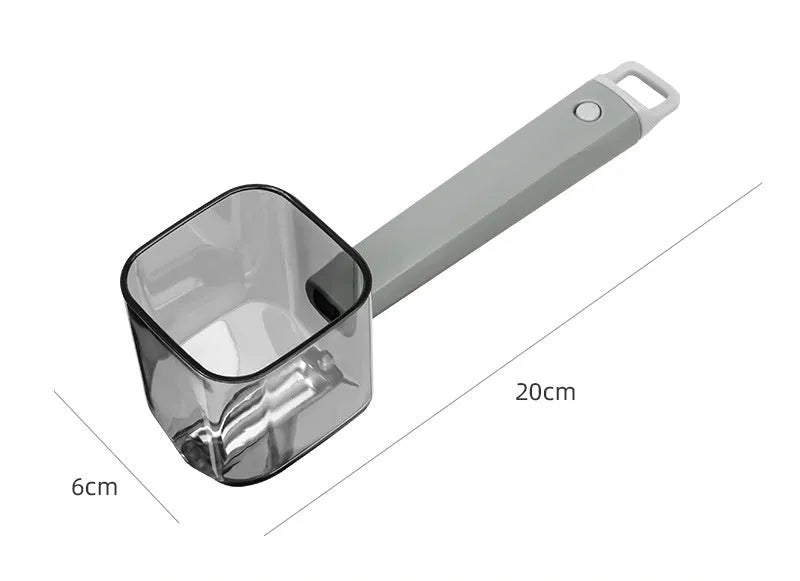 Stainless steel blade peeler with coloured plastic handle in green, grey, or red.