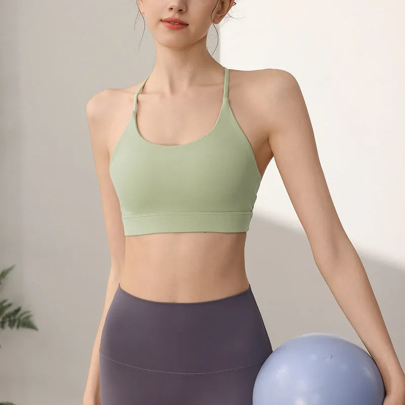 Women's nylon sports vest with fixed double-shoulder straps in various colours for running and yoga