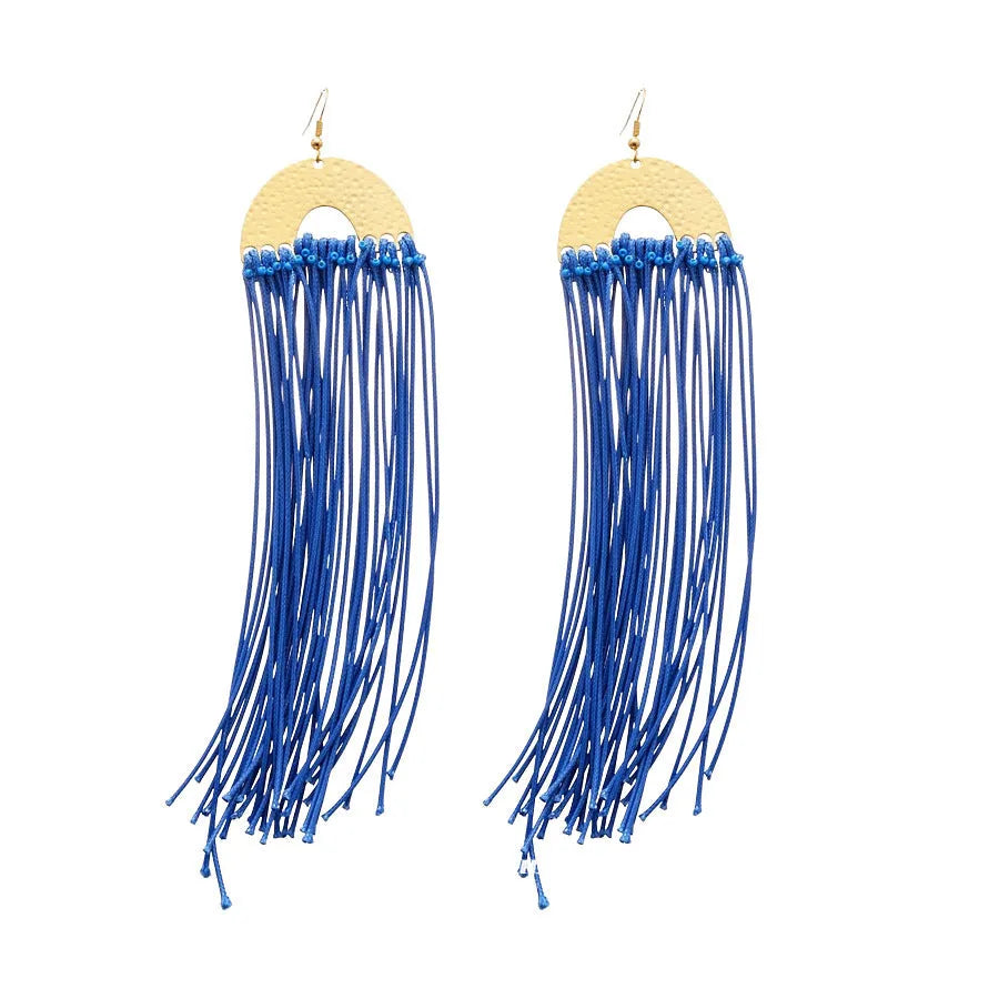 Geometric women's earrings with blue resin flowers on cloth material in silver needle colour