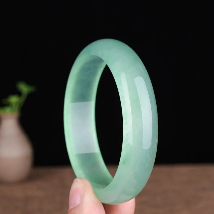 Quartz rock jade bracelet for women in modern simplicity style, blue or green colour options