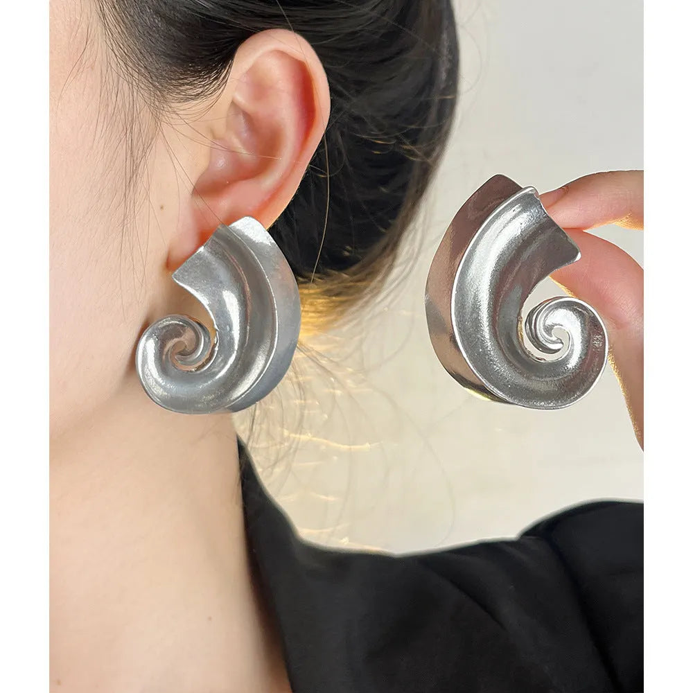 Geometric alloy ear studs with gold or silver electroplated finish measuring 5cm