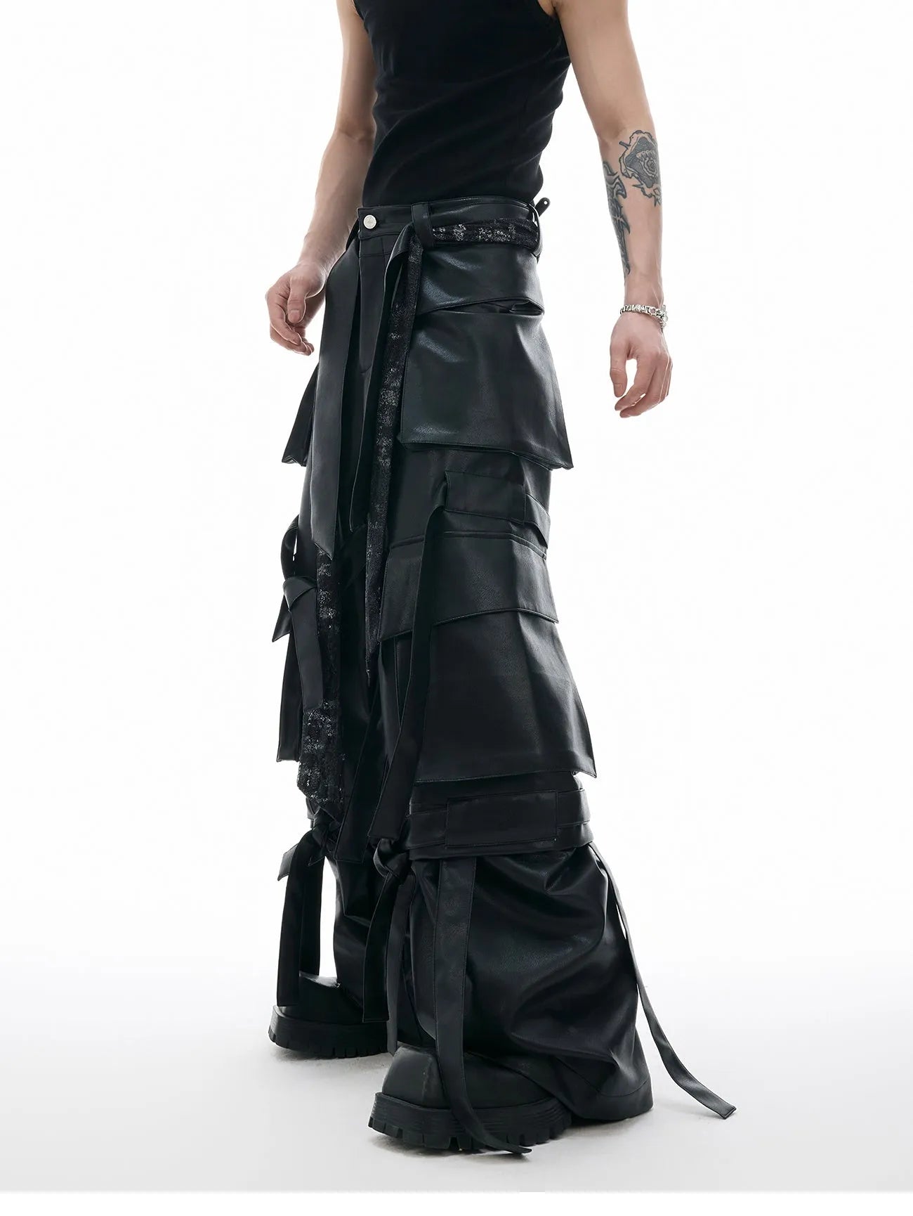 Black retro multi-pocket pants with quilted stitching detail and loose fit design