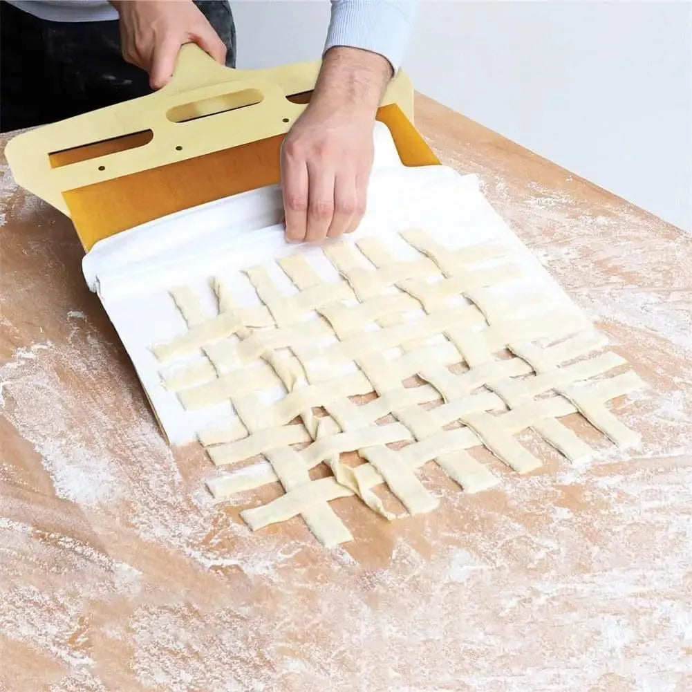 White food-grade PP plastic pizza transfer shovel with handle and hanging hole.