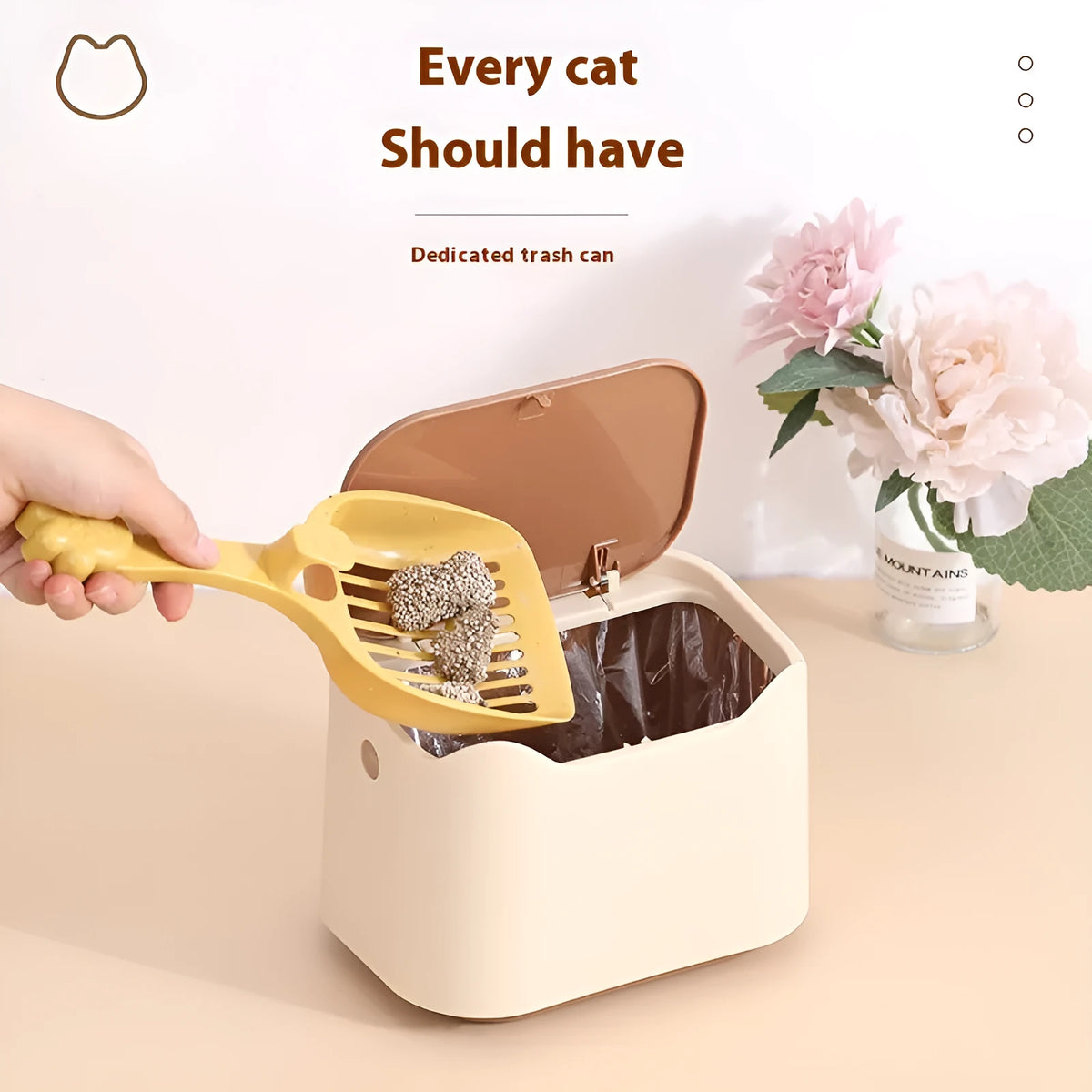 Fully enclosed PP plastic cat waste scoop pail with lid in khaki colour, 1.7 litre capacity, on white background