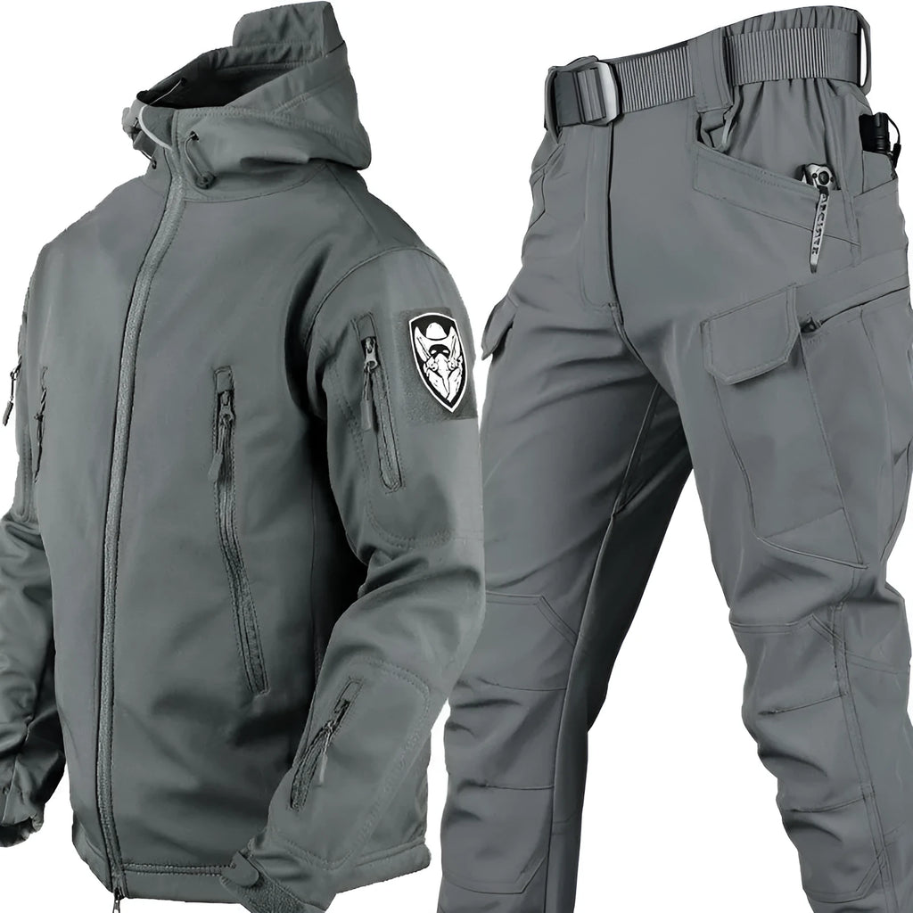 Men's winter military camouflage training suit hooded one-piece set in green solid colour