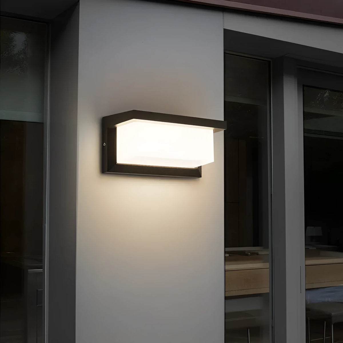 IP65 18W outdoor wall lamp with aluminium PC shell for balcony, stairs, and garden, warm white or pure white.