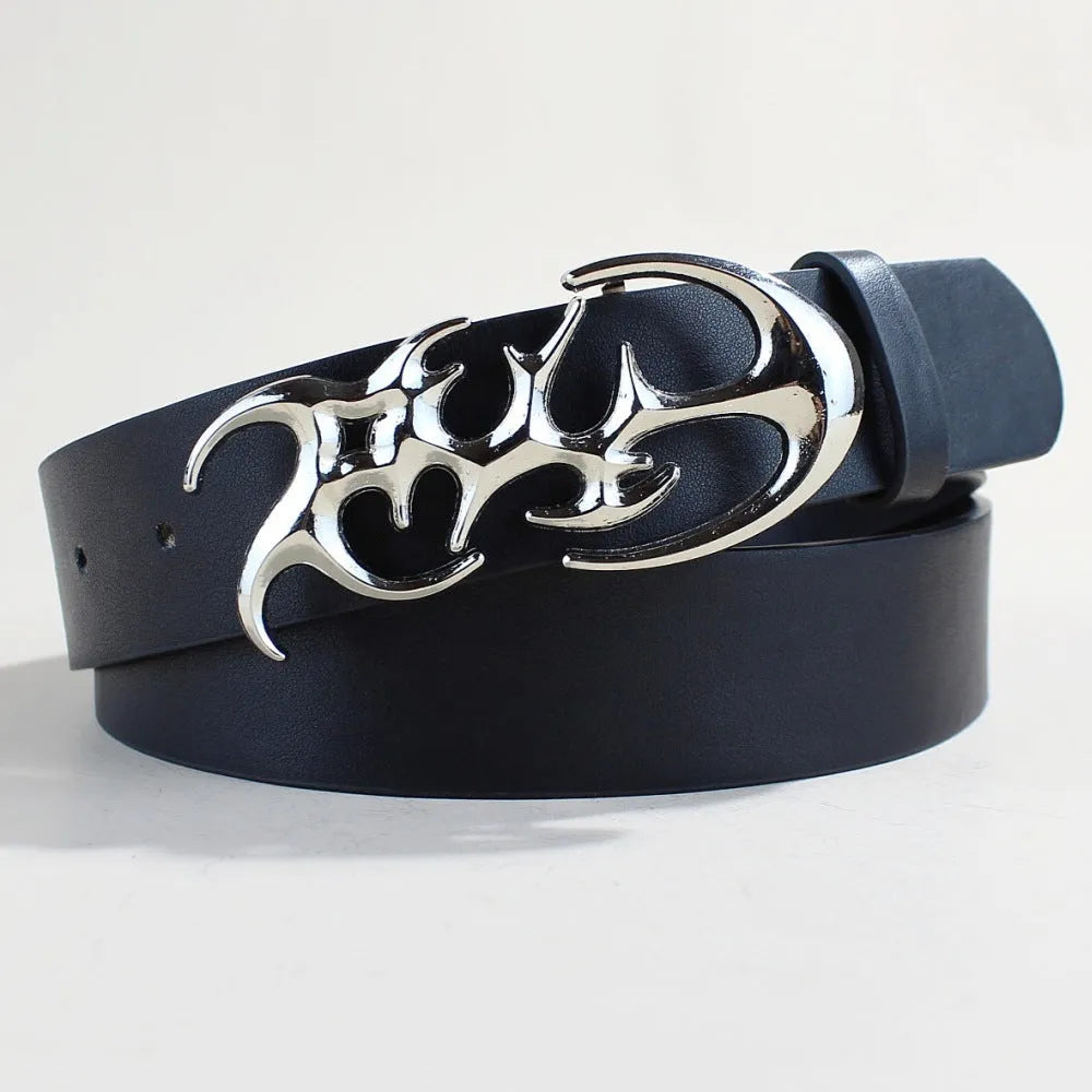 Casual silver buckle belt in PU leather with snap button fastening, showing 3.3cm width and 105cm length