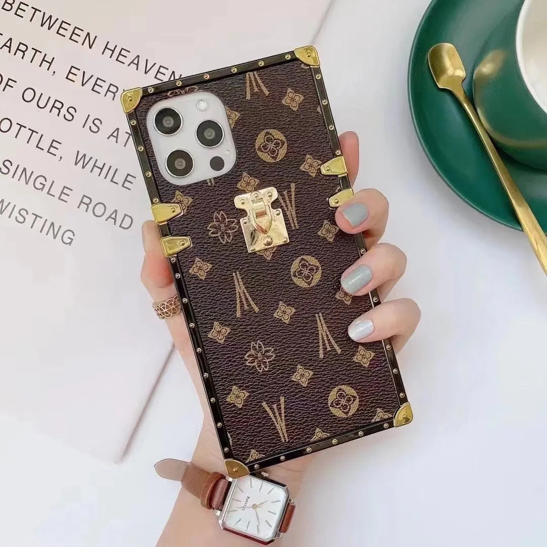Back cover square leather phone case in brown for Samsung Galaxy S22