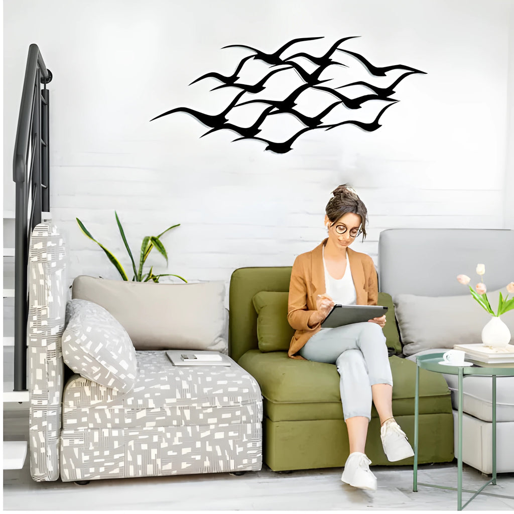 Seagull metal flying bird wall decoration in modern simplicity style for garden, office, or hotel wall
