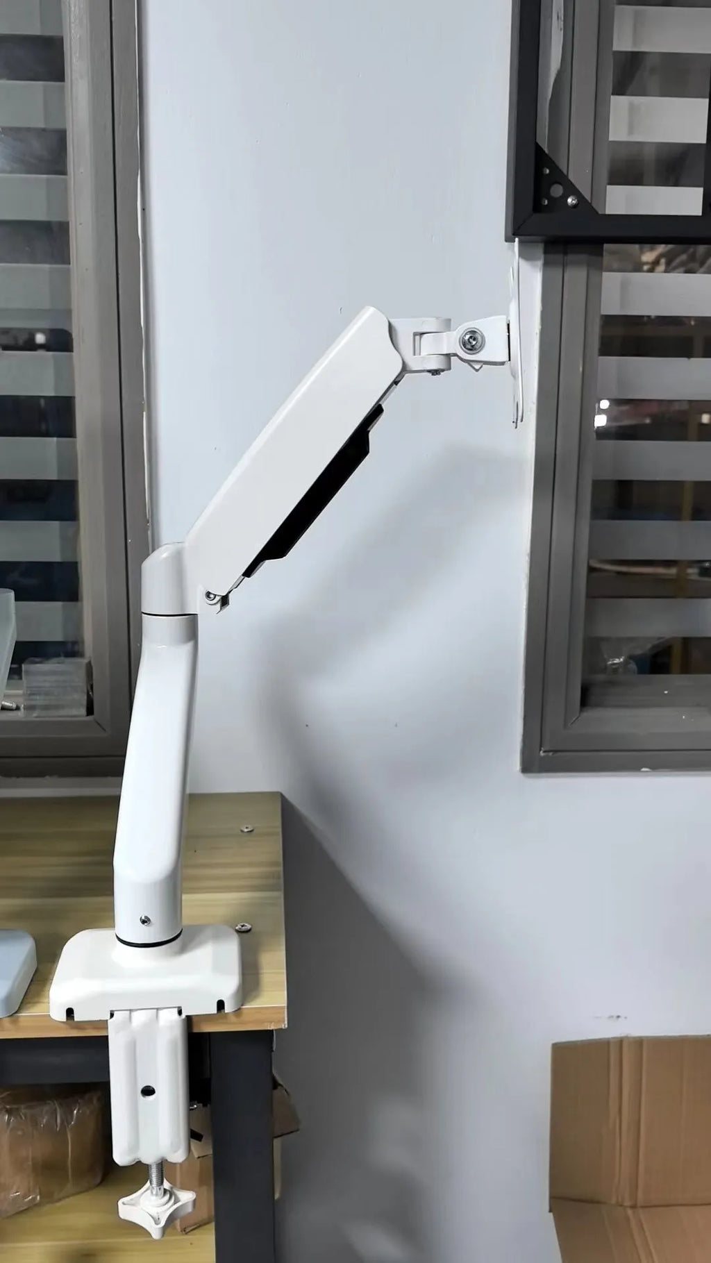 Black LCD screen rotating telescopic bracket elevated rack on desk with adjustable height and tilt