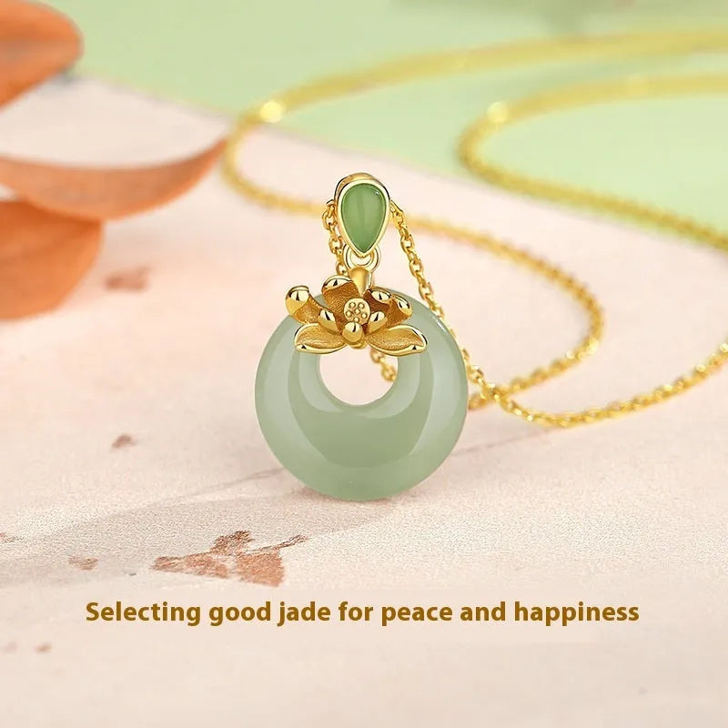 Hetian jade peace buckle necklace with yellow gold electroplated 925 sterling silver O-shaped chain, 41-50cm